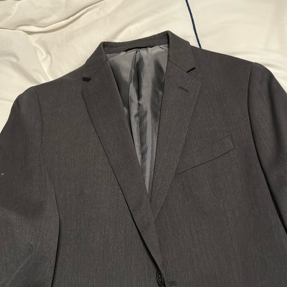 Dark Gray Banana Republic 38S suit